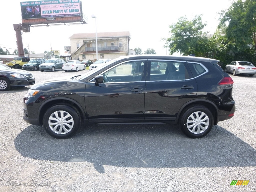 2017 Rogue S AWD - Magnetic Black / Charcoal photo #7