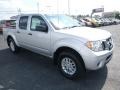 2017 Brilliant Silver Nissan Frontier SV Crew Cab 4x4  photo #1