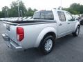 2017 Brilliant Silver Nissan Frontier SV Crew Cab 4x4  photo #8