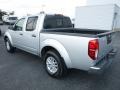2017 Brilliant Silver Nissan Frontier SV Crew Cab 4x4  photo #10