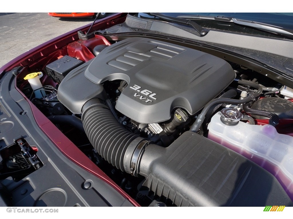 2018 Chrysler 300 Touring 3.6 Liter DOHC 24-Valve VVT Pentastar V6 Engine Photo #122348677