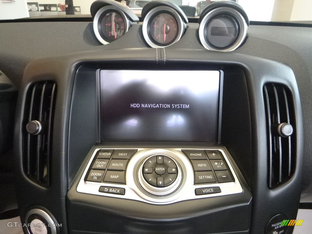 2016 Nissan 370Z Touring Roadster Controls Photo #122349219