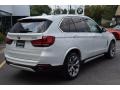 Alpine White - X5 xDrive35i Photo No. 3