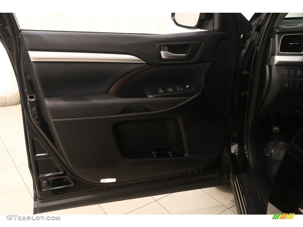 2015 Highlander XLE AWD - Attitude Black Metallic / Black photo #4