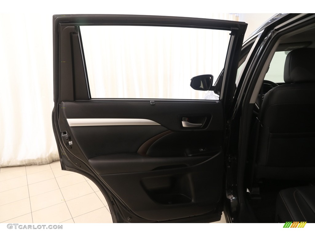 2015 Highlander XLE AWD - Attitude Black Metallic / Black photo #11