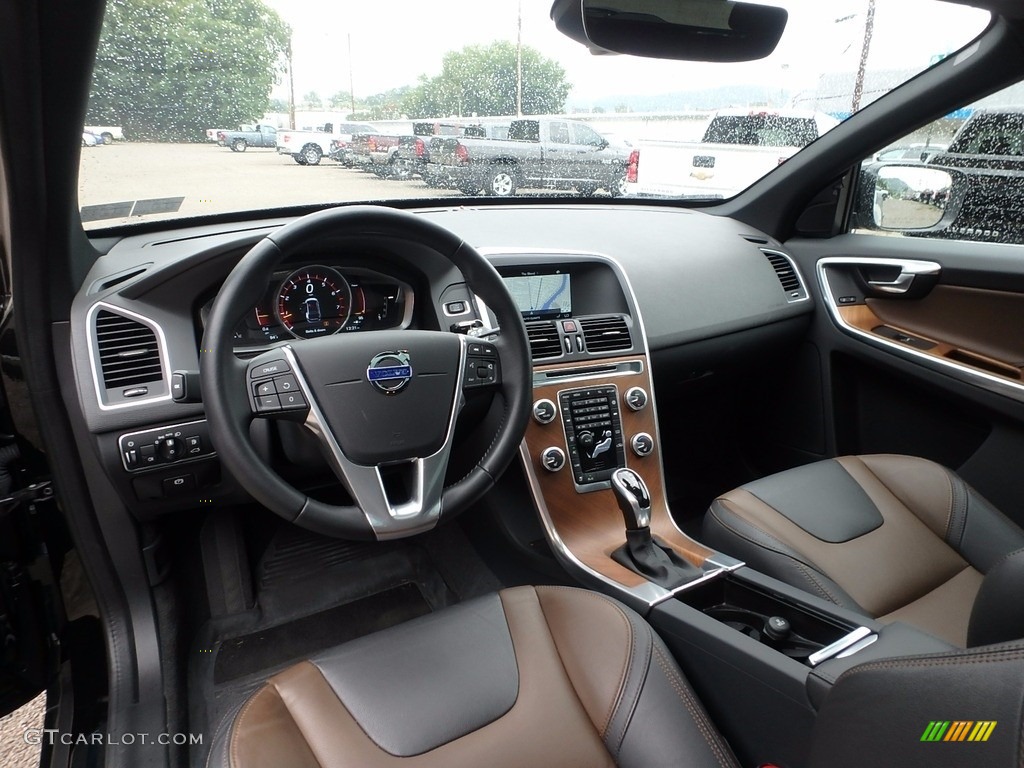 Hazel Brown/Off-Black Interior 2016 Volvo XC60 T6 AWD Photo #122361379