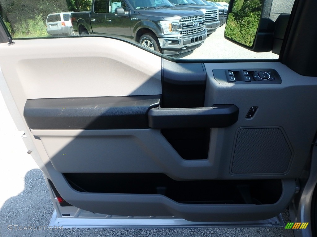 2018 F150 STX SuperCab 4x4 - Ingot Silver / Black photo #13
