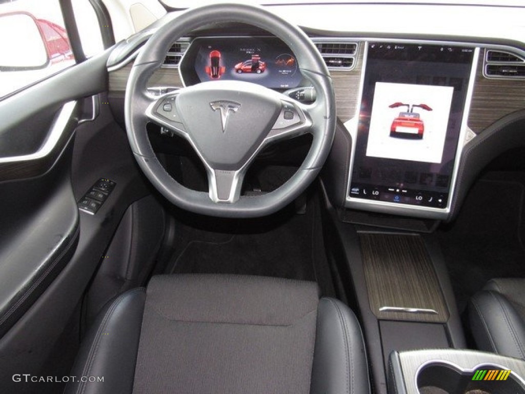 2016 Tesla Model X 75D Black Dashboard Photo #122364481