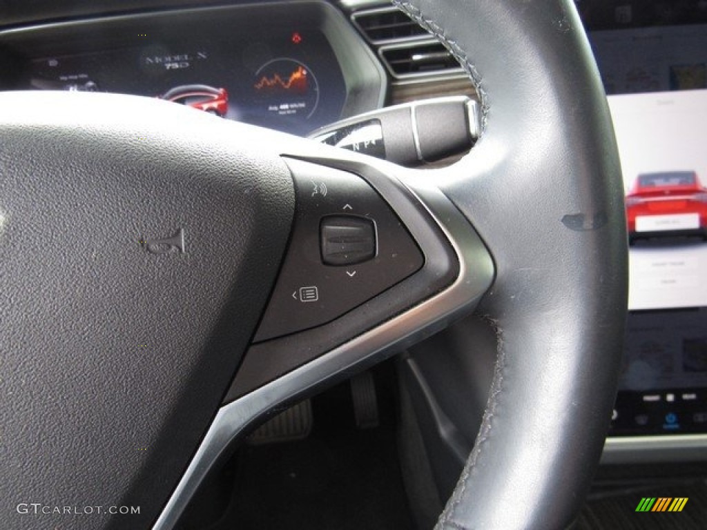 2016 Tesla Model X 75D Controls Photo #122364664