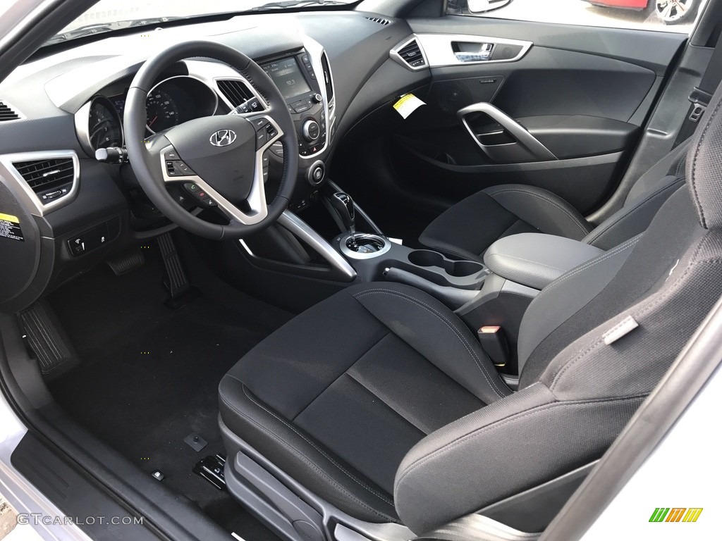 Black Interior 2017 Hyundai Veloster Value Edition Photo #122372218