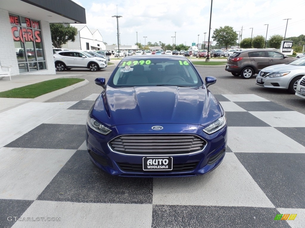 2016 Fusion S - Deep Impact Blue Metallic / Medium Earth Gray photo #2