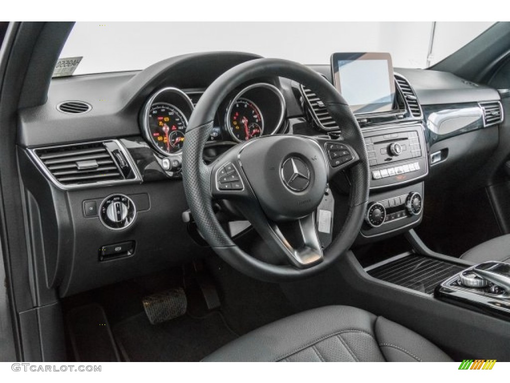 2018 Mercedes-Benz GLE 350 Black Dashboard Photo #122375882