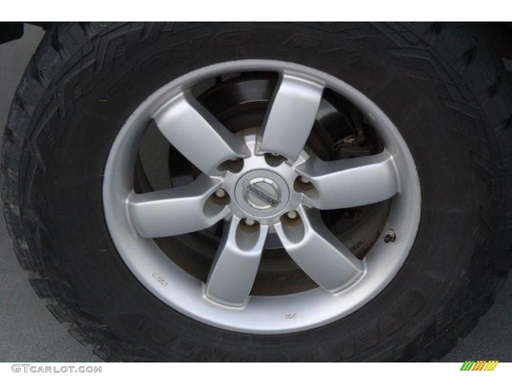 2010 Titan PRO-4X Crew Cab 4x4 - Blizzard White / Charcoal photo #14