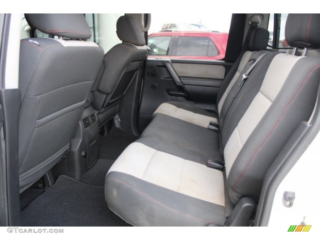 2010 Titan PRO-4X Crew Cab 4x4 - Blizzard White / Charcoal photo #24