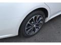 2018 Blizzard White Pearl Toyota Avalon XLE  photo #9