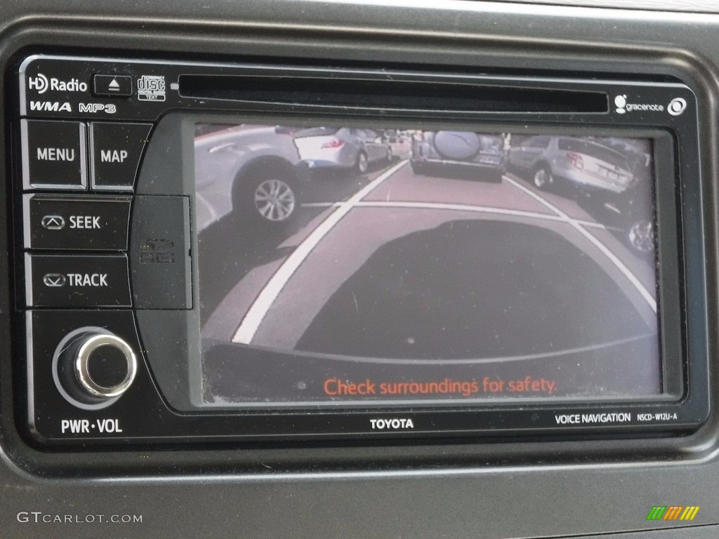 2014 Sienna XLE AWD - Silver Sky Metallic / Light Gray photo #18