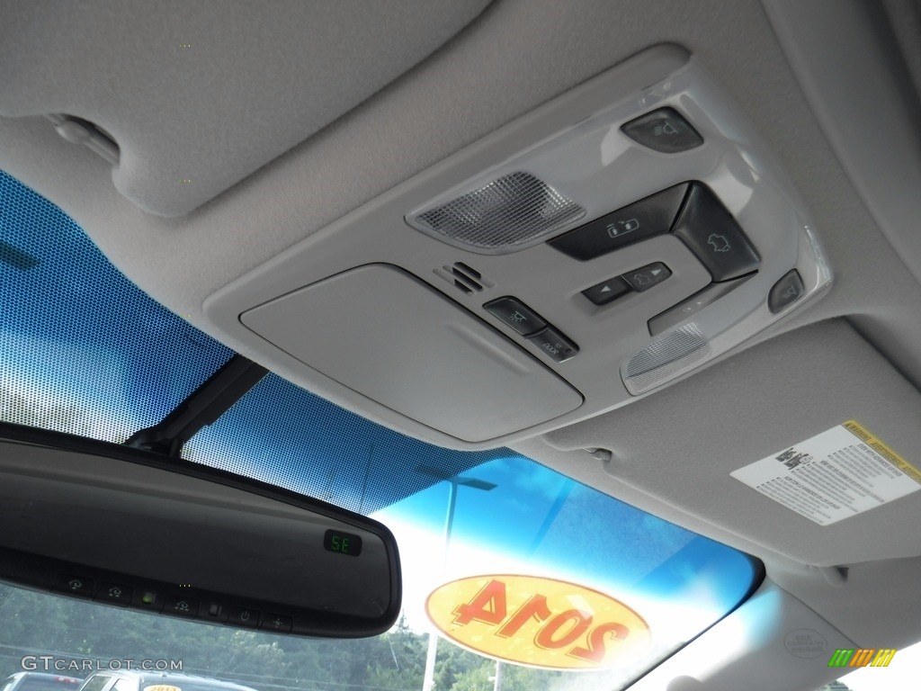 2014 Sienna XLE AWD - Silver Sky Metallic / Light Gray photo #21