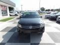 Deep Black Metallic - Tiguan SE Photo No. 2