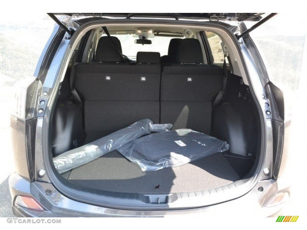 2017 RAV4 LE - Magnetic Gray Metallic / Black photo #8