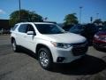 2018 Iridescent Pearl Tricoat Chevrolet Traverse LT  photo #3