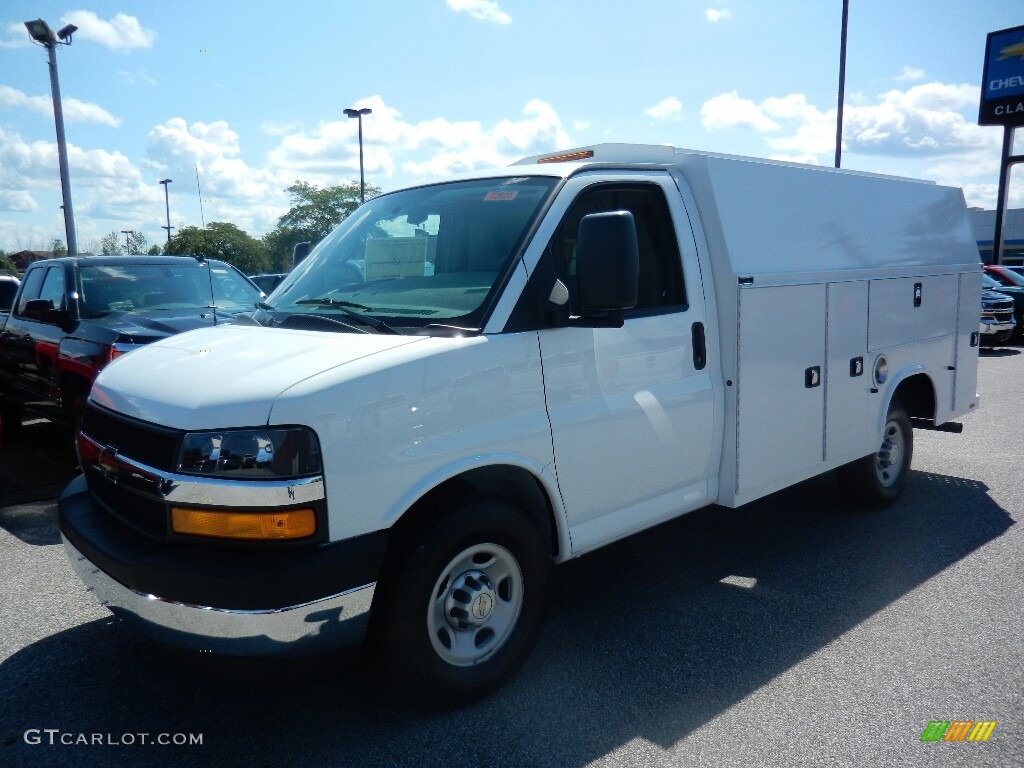 2017 Express Cutaway 3500 Work Van - Summit White / Medium Pewter photo #1