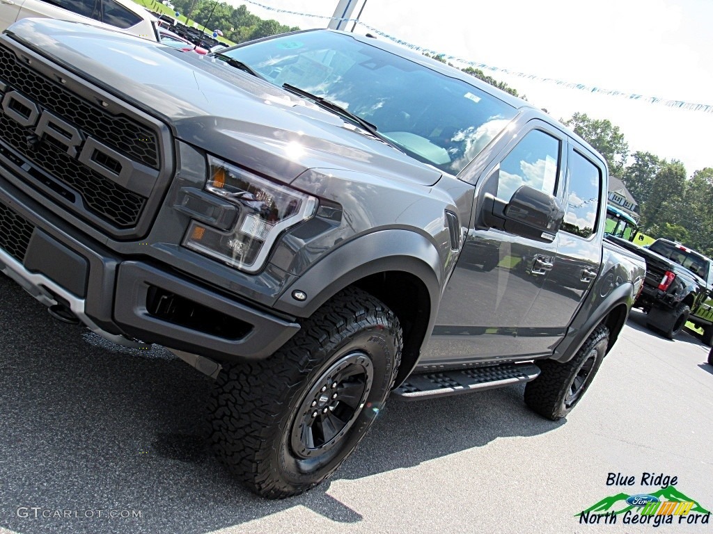 2018 F150 SVT Raptor SuperCrew 4x4 - Lead Foot / Raptor Black photo #37