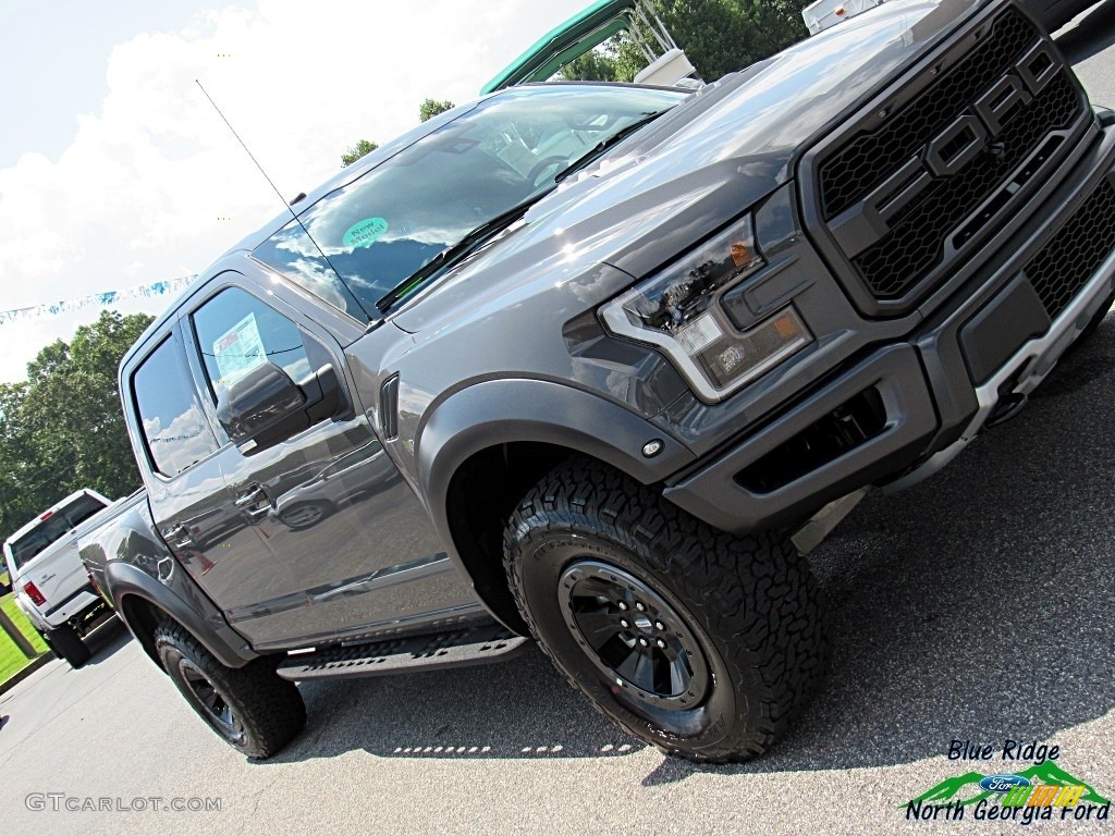 2018 F150 SVT Raptor SuperCrew 4x4 - Lead Foot / Raptor Black photo #38