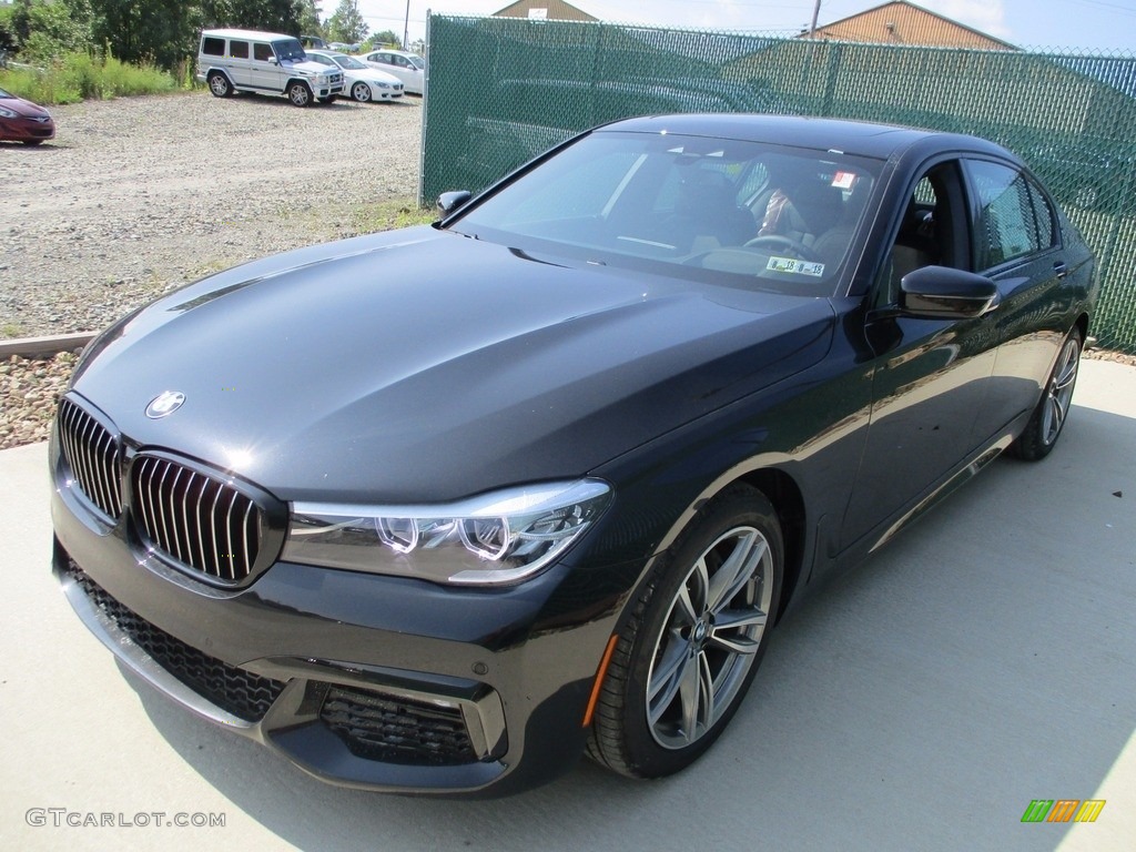 2018 7 Series 740i xDrive Sedan - Black Sapphire Metallic / Black photo #8