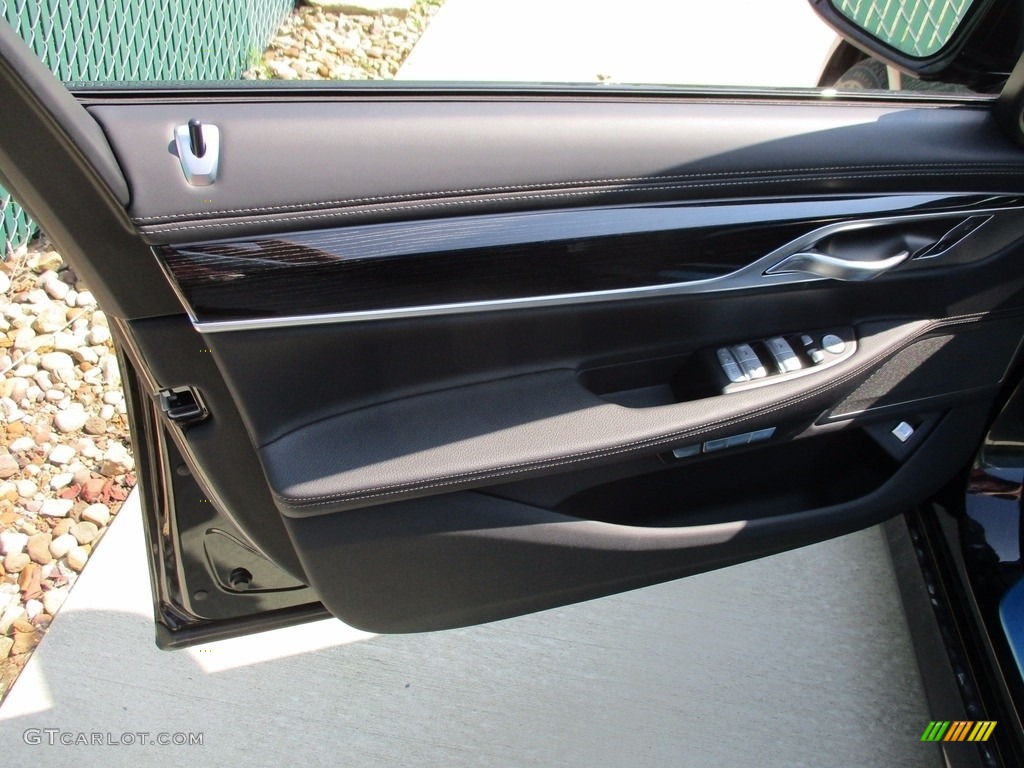 2018 7 Series 740i xDrive Sedan - Black Sapphire Metallic / Black photo #9