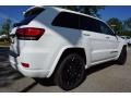 2018 Bright White Jeep Grand Cherokee Altitude  photo #3