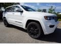 2018 Bright White Jeep Grand Cherokee Altitude  photo #4