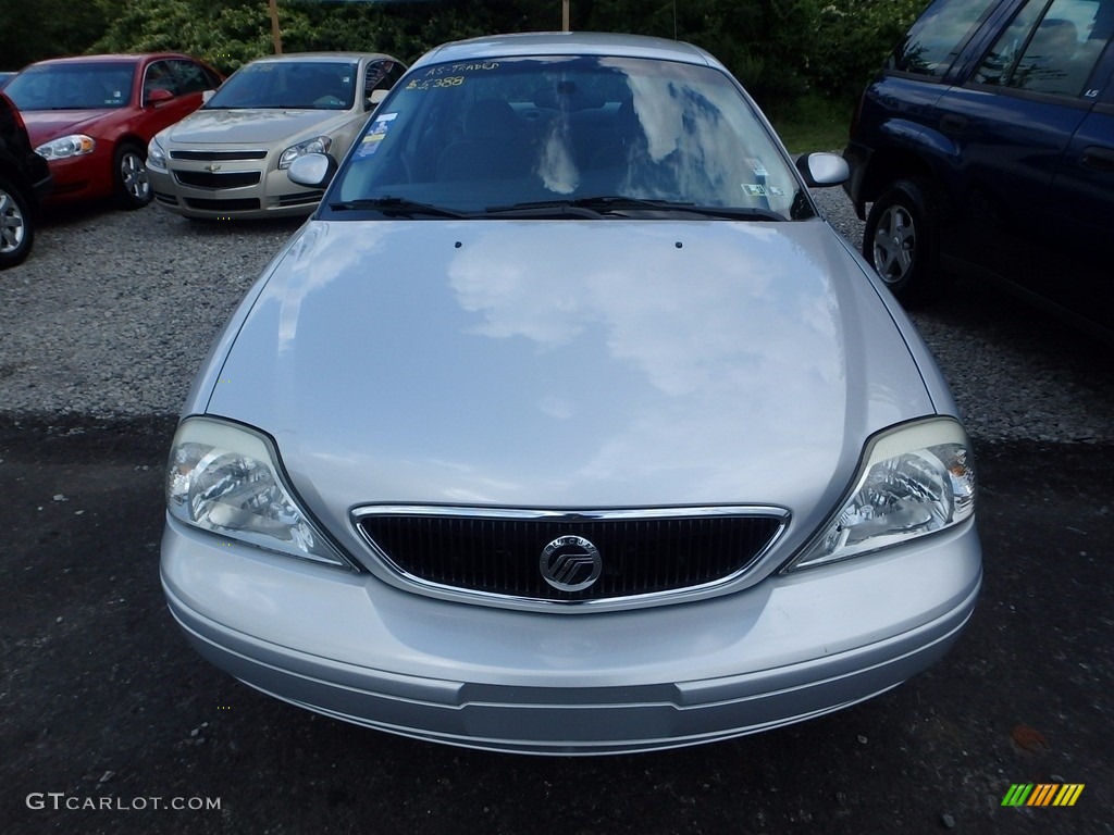 2002 Sable GS Sedan - Silver Frost Metallic / Medium Graphite photo #6