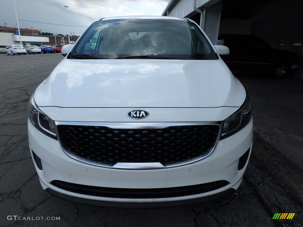 2017 Sedona LX - Clear White / Dark Graphite photo #7