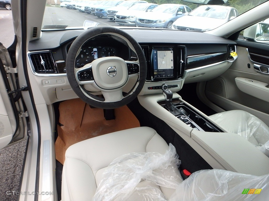 Blonde Interior 2018 Volvo S90 T5 Photo #122402712
