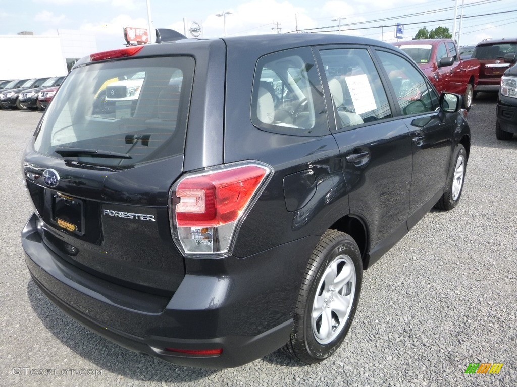 2018 Forester 2.5i - Dark Gray Metallic / Platinum photo #8