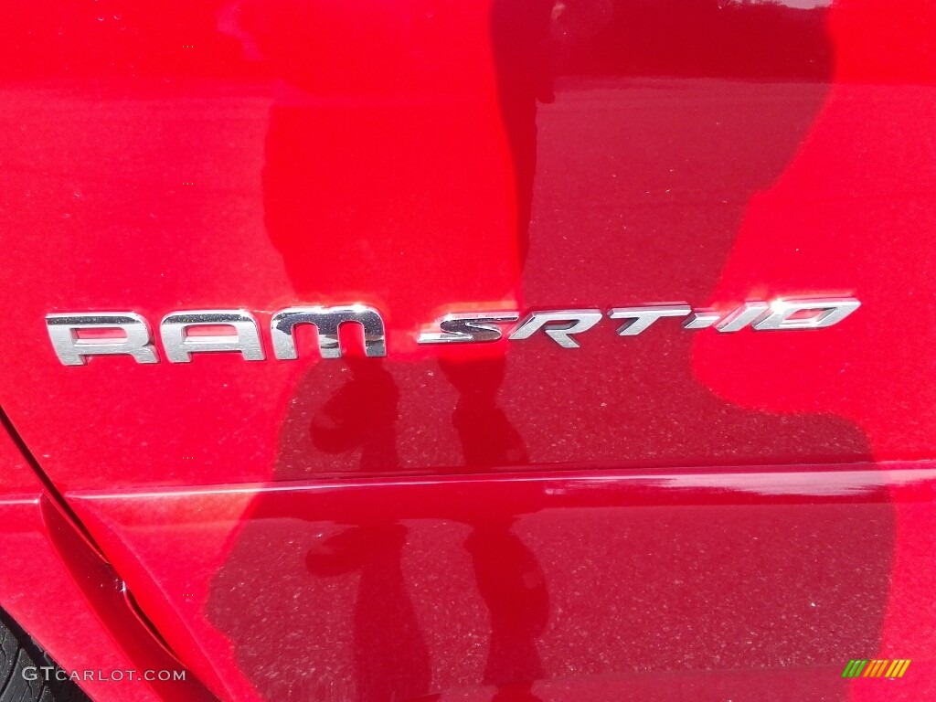 2005 Ram 1500 SRT-10 Regular Cab - Flame Red / Dark Slate Gray photo #33