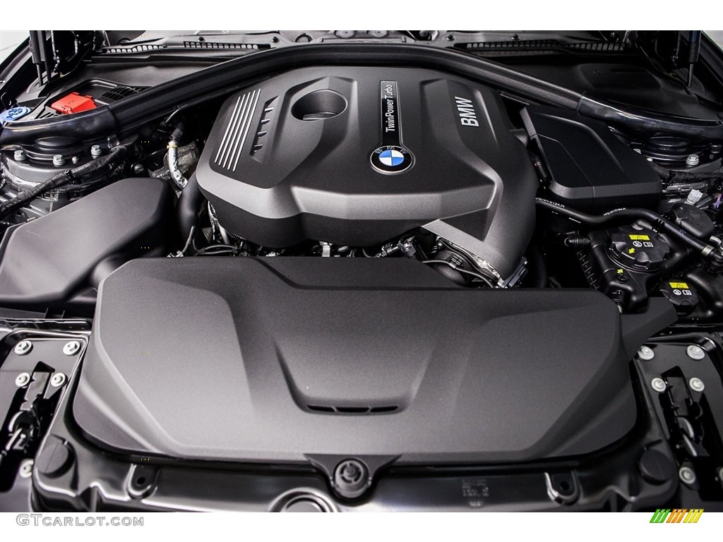 2018 BMW 3 Series 330i xDrive Sports Wagon Engine Photos