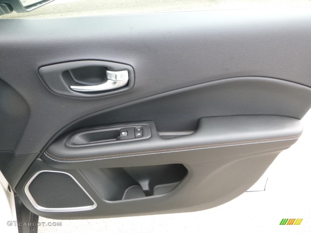 2018 Jeep Compass Sport 4x4 Black Door Panel Photo #122411364