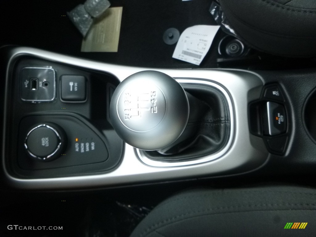 2018 Jeep Compass Sport 4x4 Transmission Photos