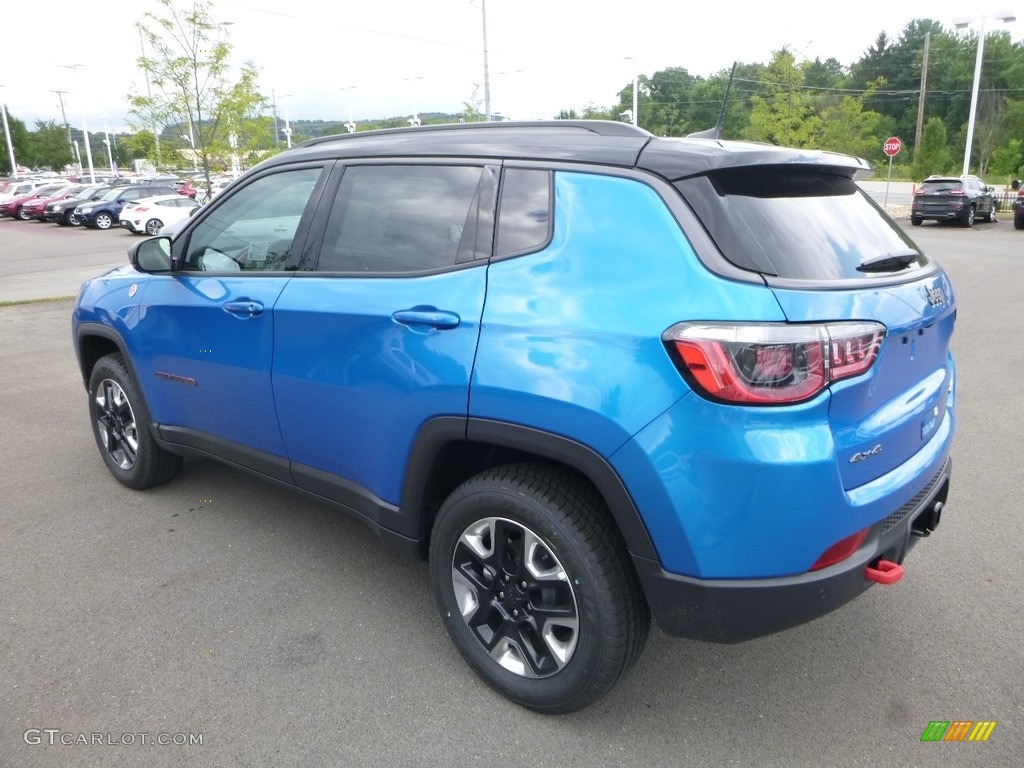 2018 Compass Trailhawk 4x4 - Laser Blue Pearl / Black/Ruby Red photo #3