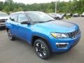 Front 3/4 View of 2018 Compass Trailhawk 4x4