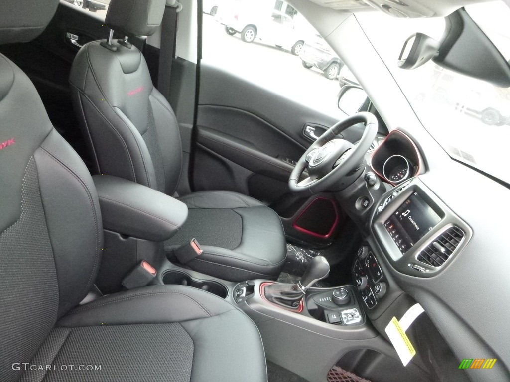 2018 Compass Trailhawk 4x4 - Olive Green Pearl / Black/Ruby Red photo #10