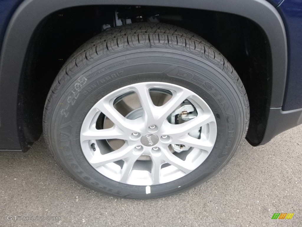 2018 Jeep Cherokee Latitude Plus 4x4 Wheel Photos