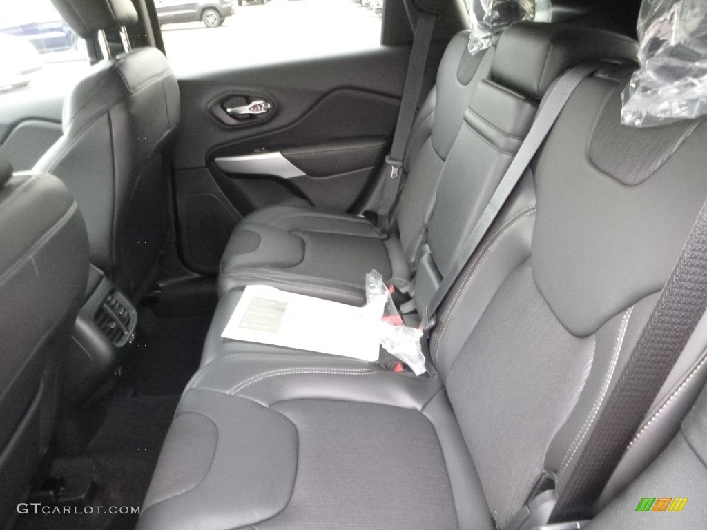 2018 Jeep Cherokee Latitude Plus 4x4 Rear Seat Photos