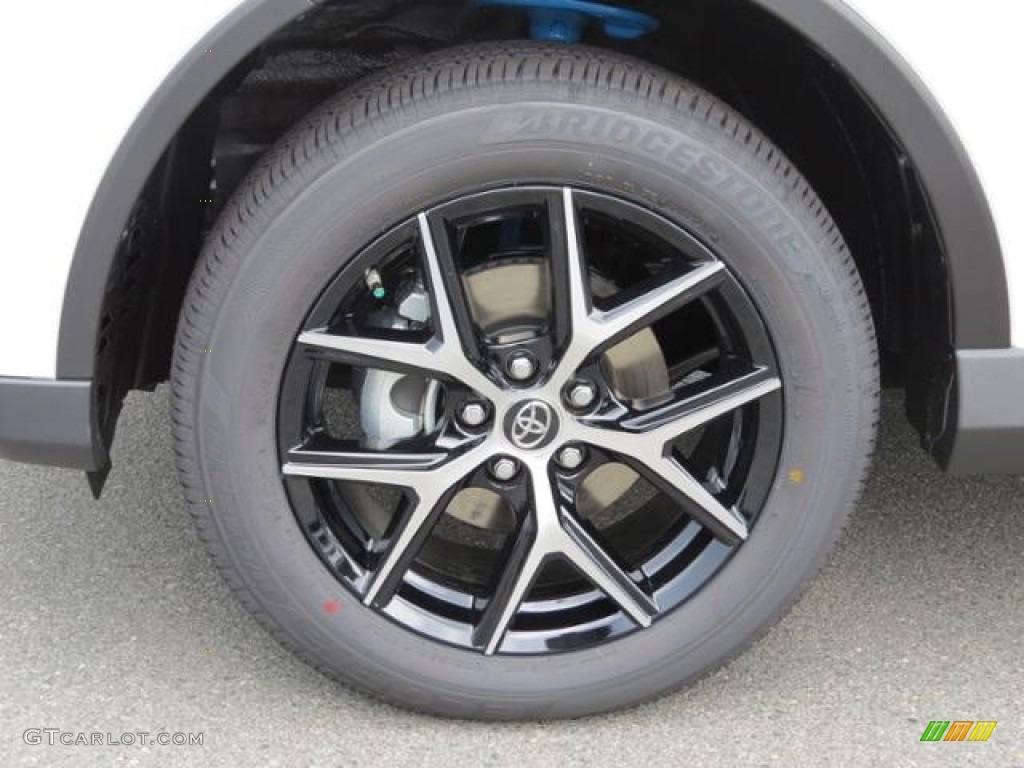 2017 Toyota RAV4 SE Wheel Photo #122416095