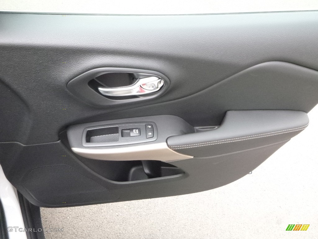 2018 Jeep Cherokee Limited 4x4 Black Door Panel Photo #122416374