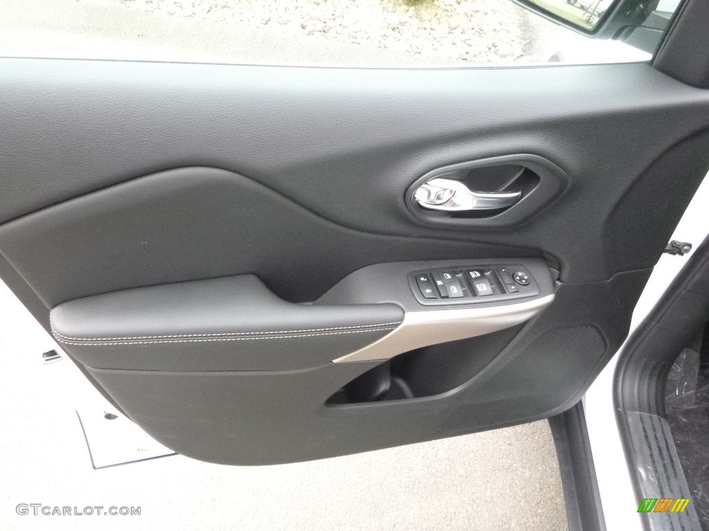 2018 Jeep Cherokee Limited 4x4 Door Panel Photos