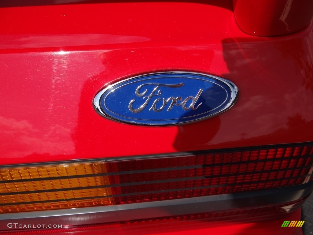 1993 Mustang SVT Cobra Fastback - Bright Red / Grey photo #15