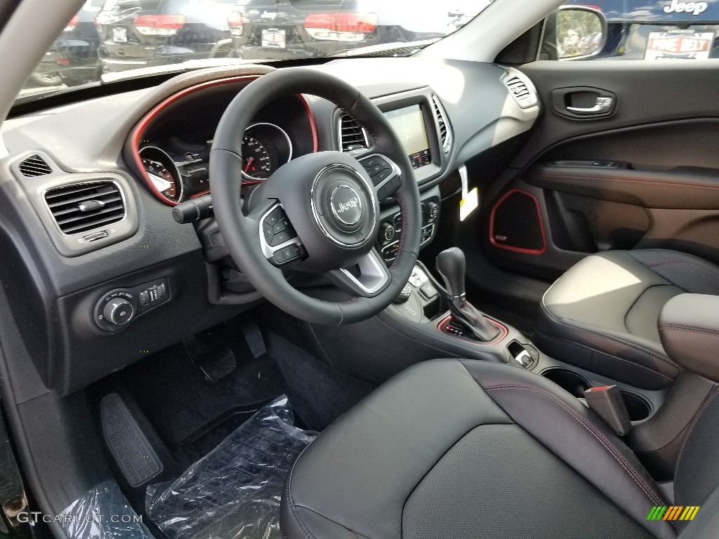 Black/Ruby Red Interior 2018 Jeep Compass Trailhawk 4x4 Photo #122420562