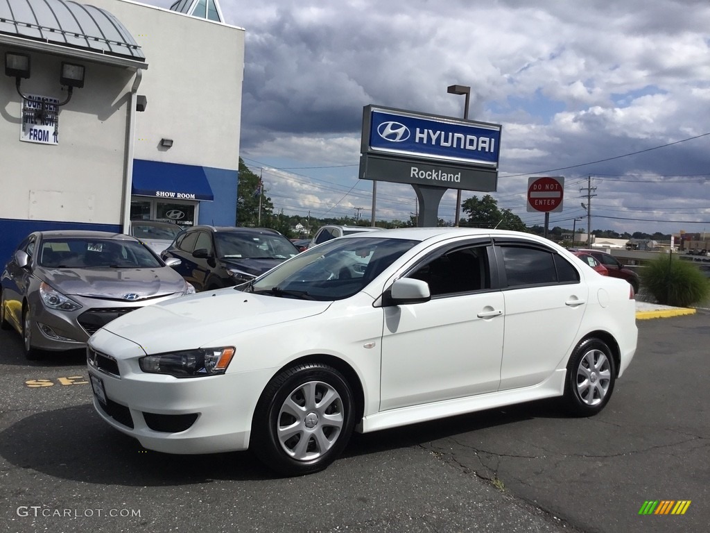 2014 Lancer ES - Wicked White / Black photo #1
